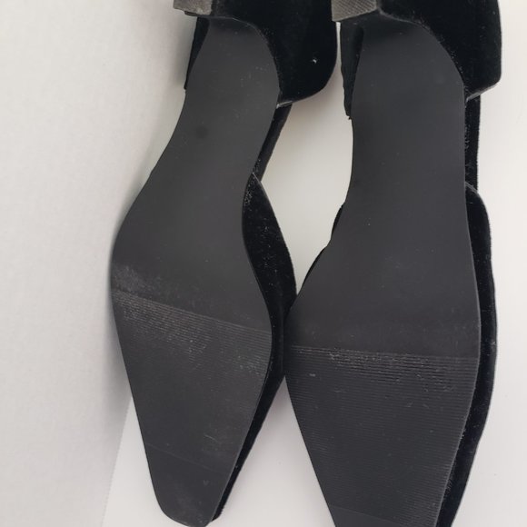 OUTLINE Black Velvet Kitten heels shoes Beaded detail - Picture 3 of 9